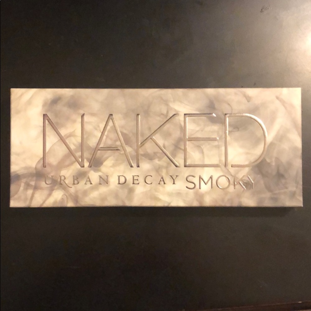 Urban Decay Smoky Palette